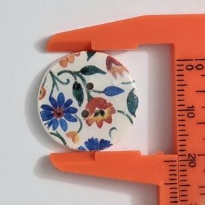 4 Handcrafted Floral Patterned Buttons, 4-19 mm Buttons, Handmade Buttons